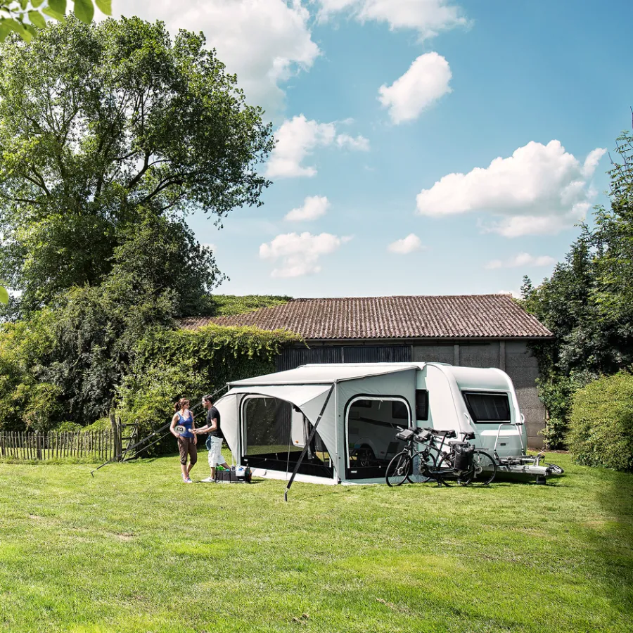 Thule Manuele Luifels-Omnistor 1200